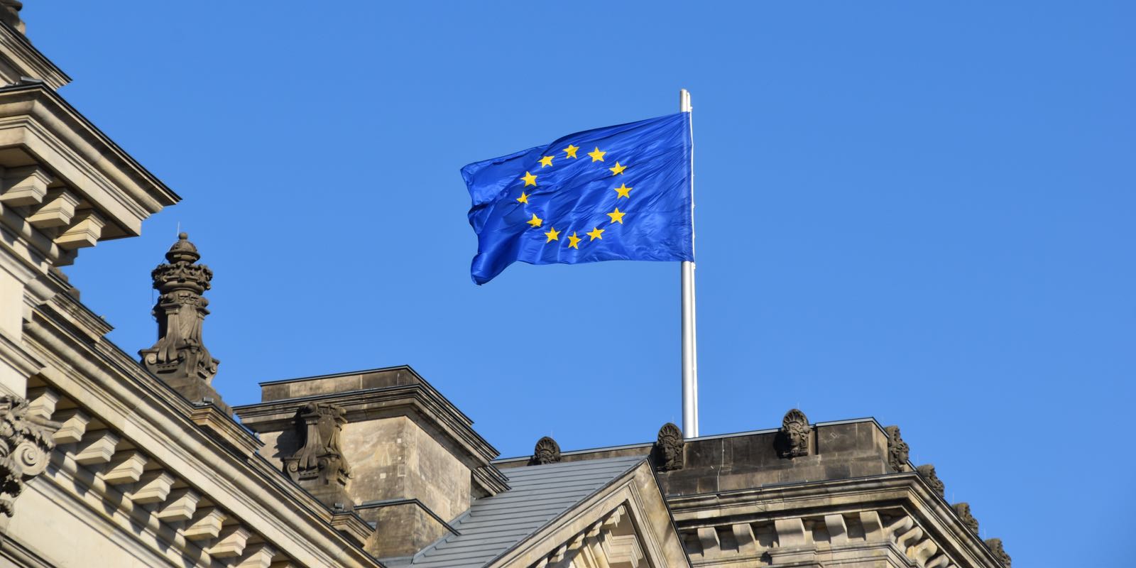 "Le drapeau de l'Union Européenne"