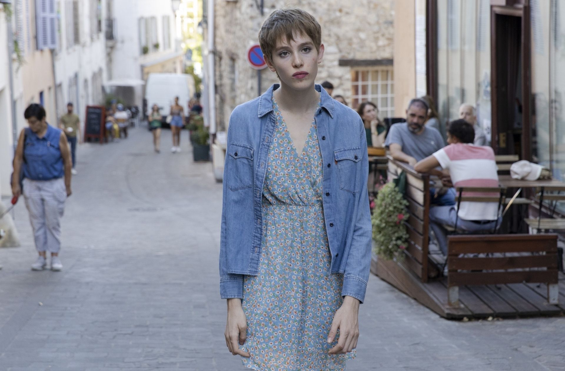 Andréa Furet dans Il est elle, téléfilm TF1 sur une adolescente trans