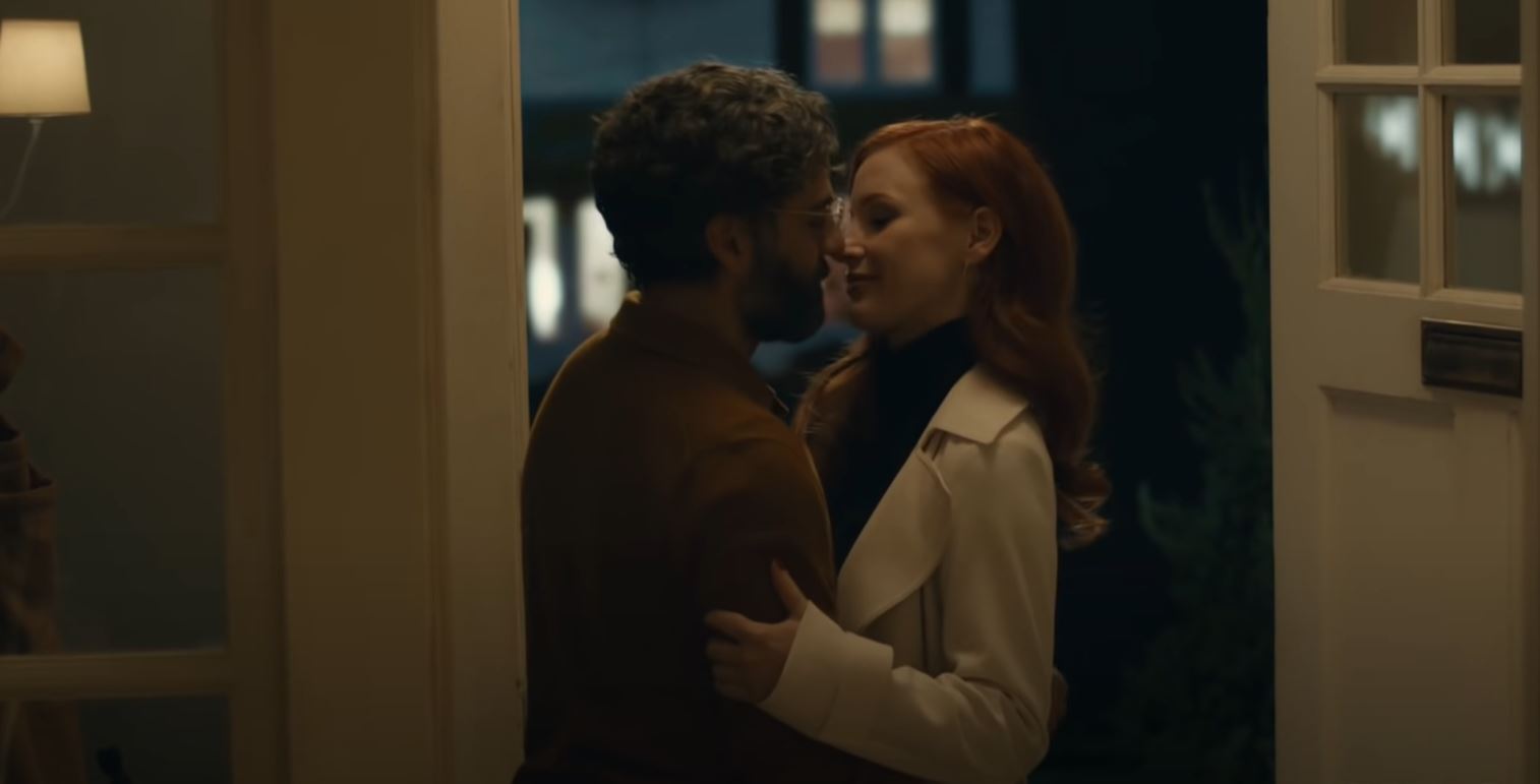 Derrière Oscar Isaac nu dans Scenes from a Marriage, il y a les convictions de Jessica Chastain