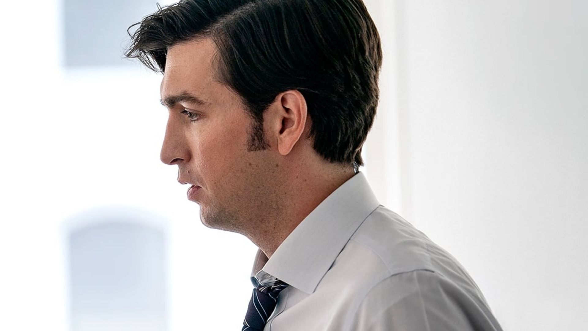 Le Cousin Greg dans la série Succession