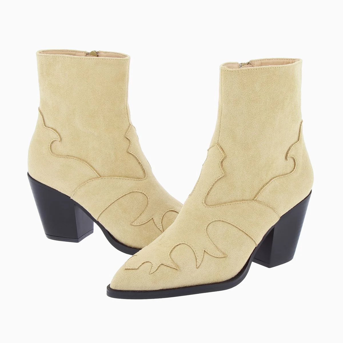 Texan boots, square boots or round sneakers: the shoe trends for this autumn-winter Texan boots, square boots or round sneakers: the shoe trends for this autumn-winter