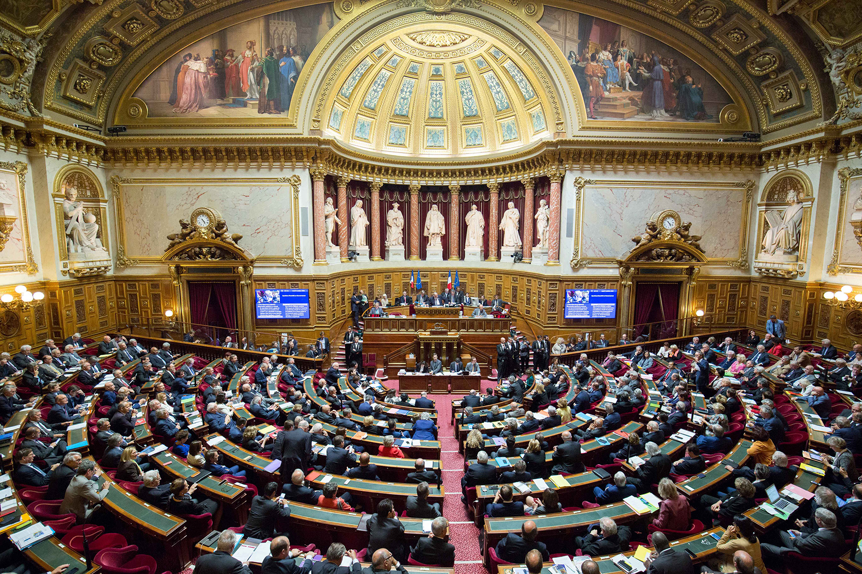 Le Sénat se prononce en faveur de la constitutionnalisation de l’IVG